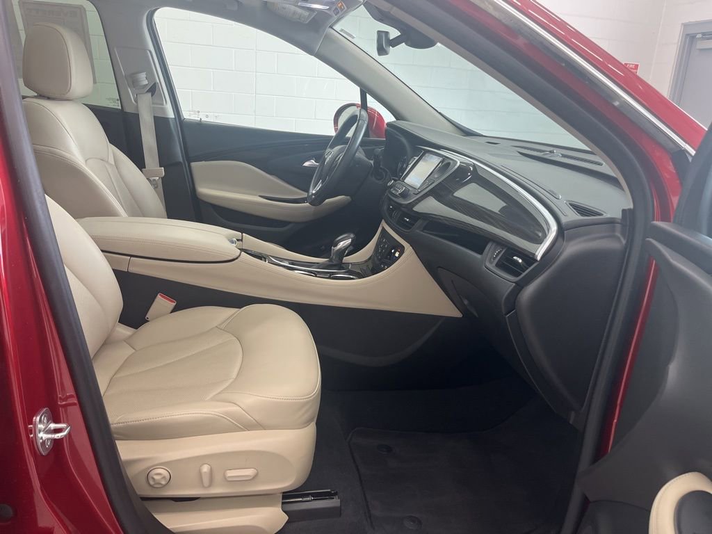 Used 2020 Buick Envision Premium AWD/4WD image 38