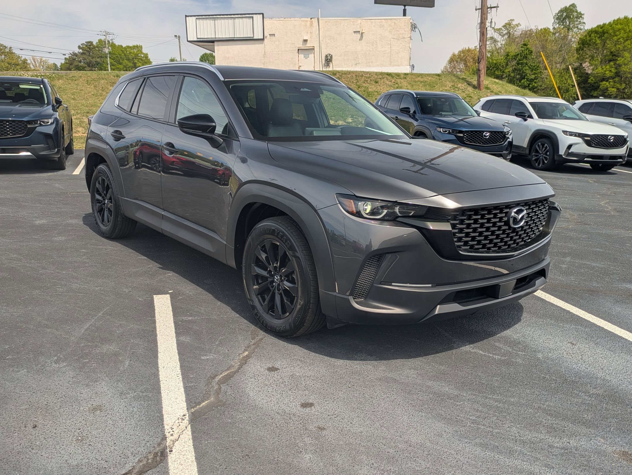 Certified 2025 MAZDA CX-50 AWD 2.5 S w/ Preferred Package image 3