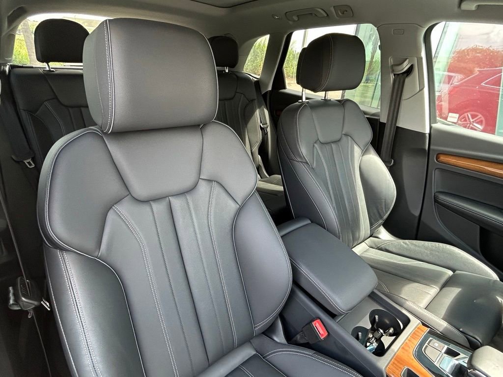 Certified 2024 Audi Q5 e Premium Plus w/ Premium Plus Package image 34