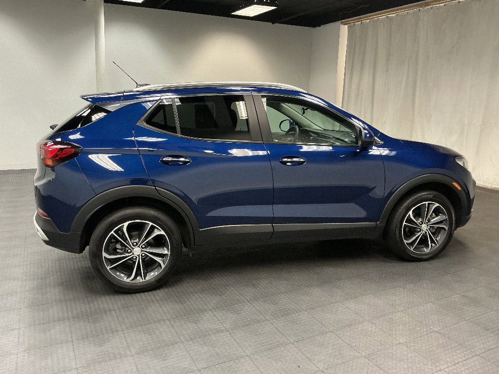 Used 2022 Buick Encore GX Select AWD/4WD image 7