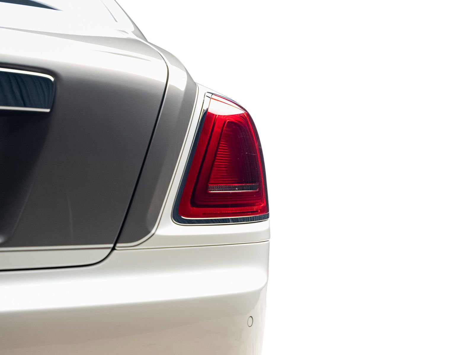 Used 2017 Rolls-Royce Ghost image 18