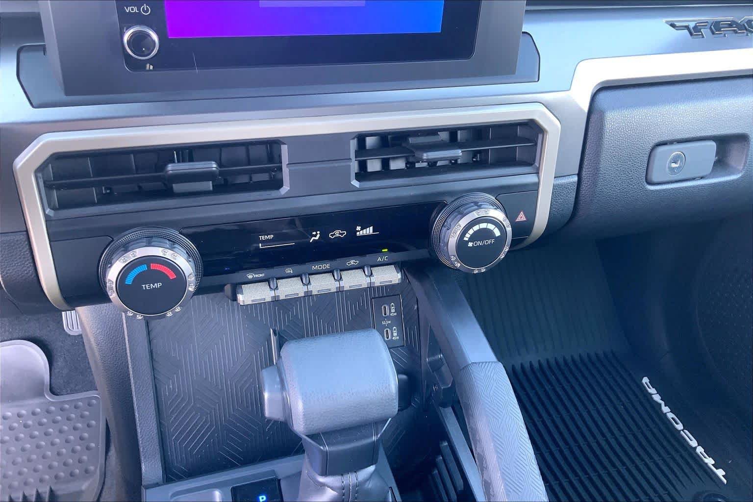 Used 2025 Toyota Tacoma SR5 RWD image 35