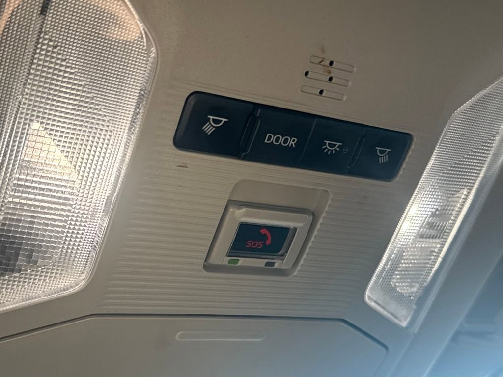 Used 2024 Toyota RAV4 XLE image 30