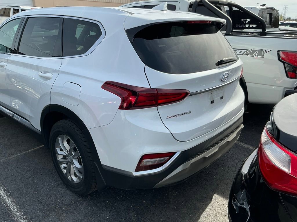 Used 2020 Hyundai Santa Fe SEL image 3