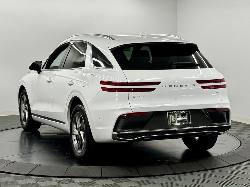 Used 2026 Genesis GV70 2.5T Advanced image 10
