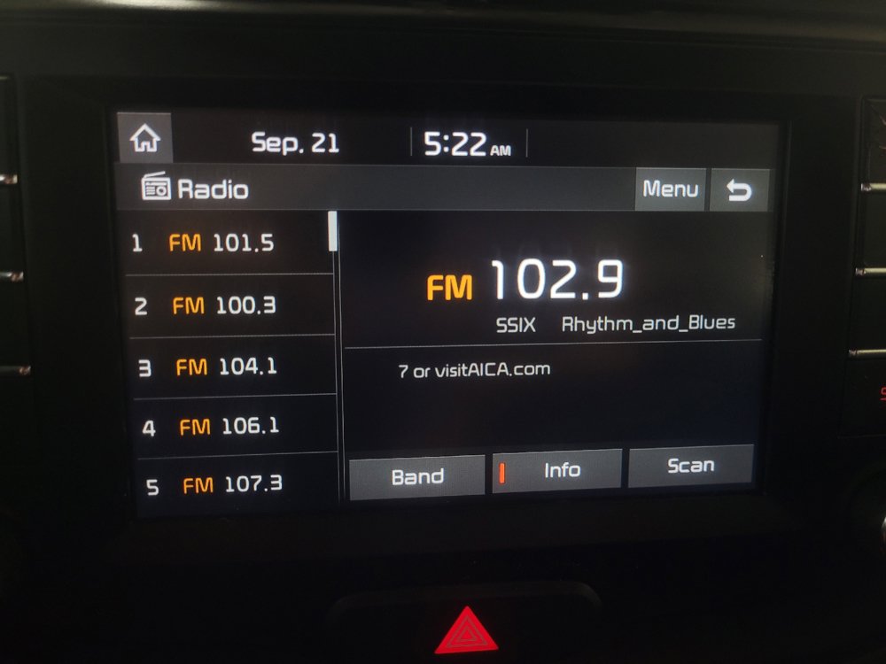 Used 2021 Kia Soul LX FWD image 25