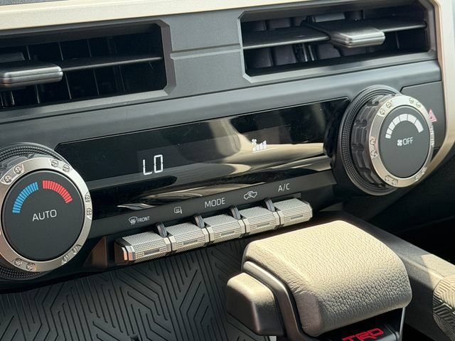 Used 2026 Toyota Tacoma TRD Sport AWD/4WD image 26