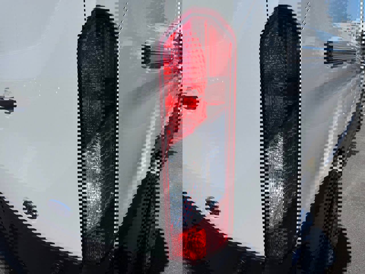 Used 2020 Ford Transit 250 148 High Roof AWD image 39