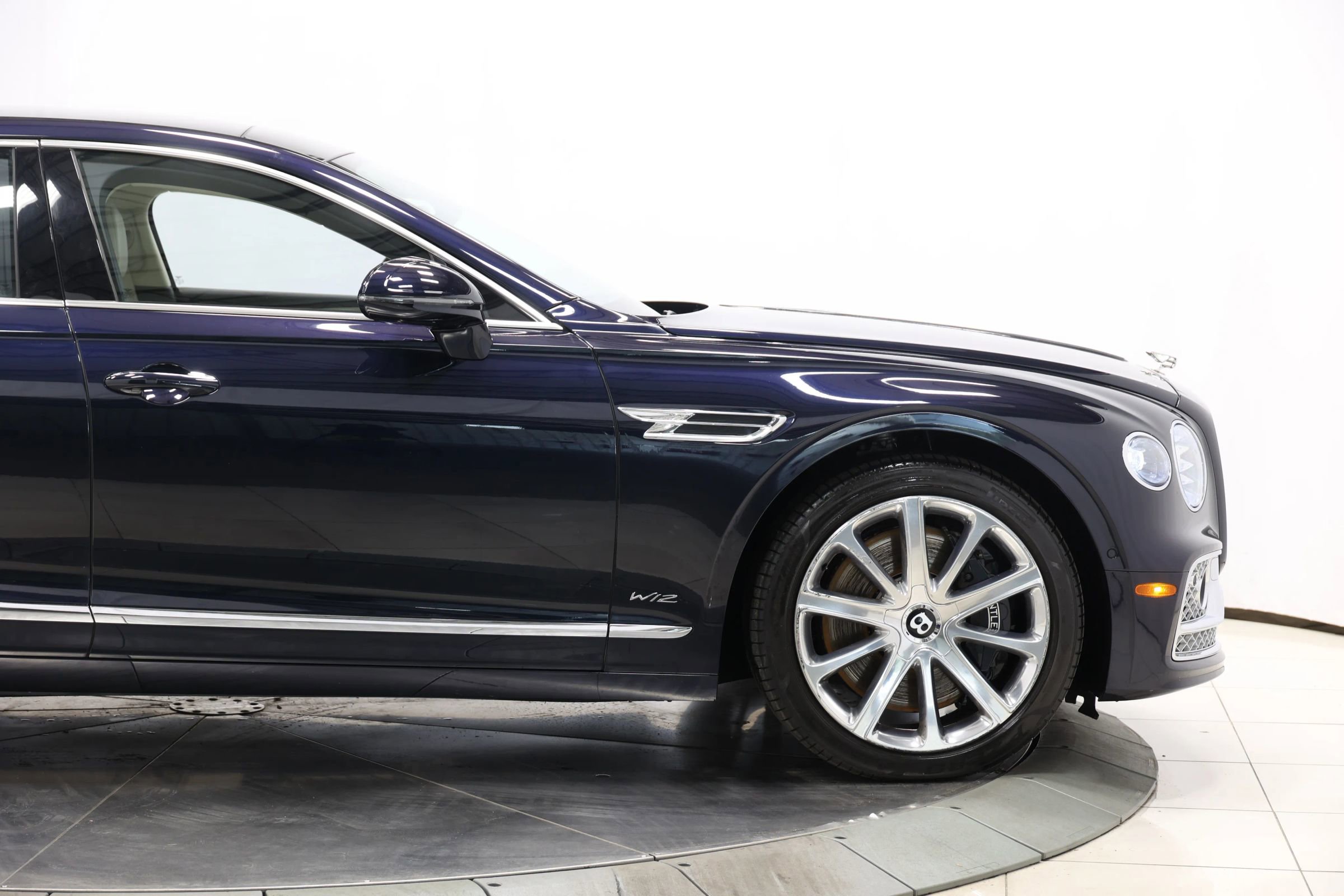 Used 2020 Bentley Flying Spur W12 AWD/4WD image 92