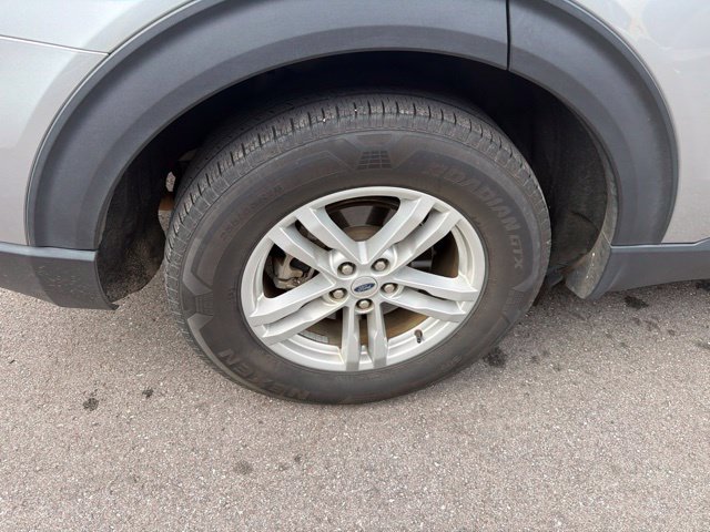 Used 2023 Ford Explorer XLT RWD image 8