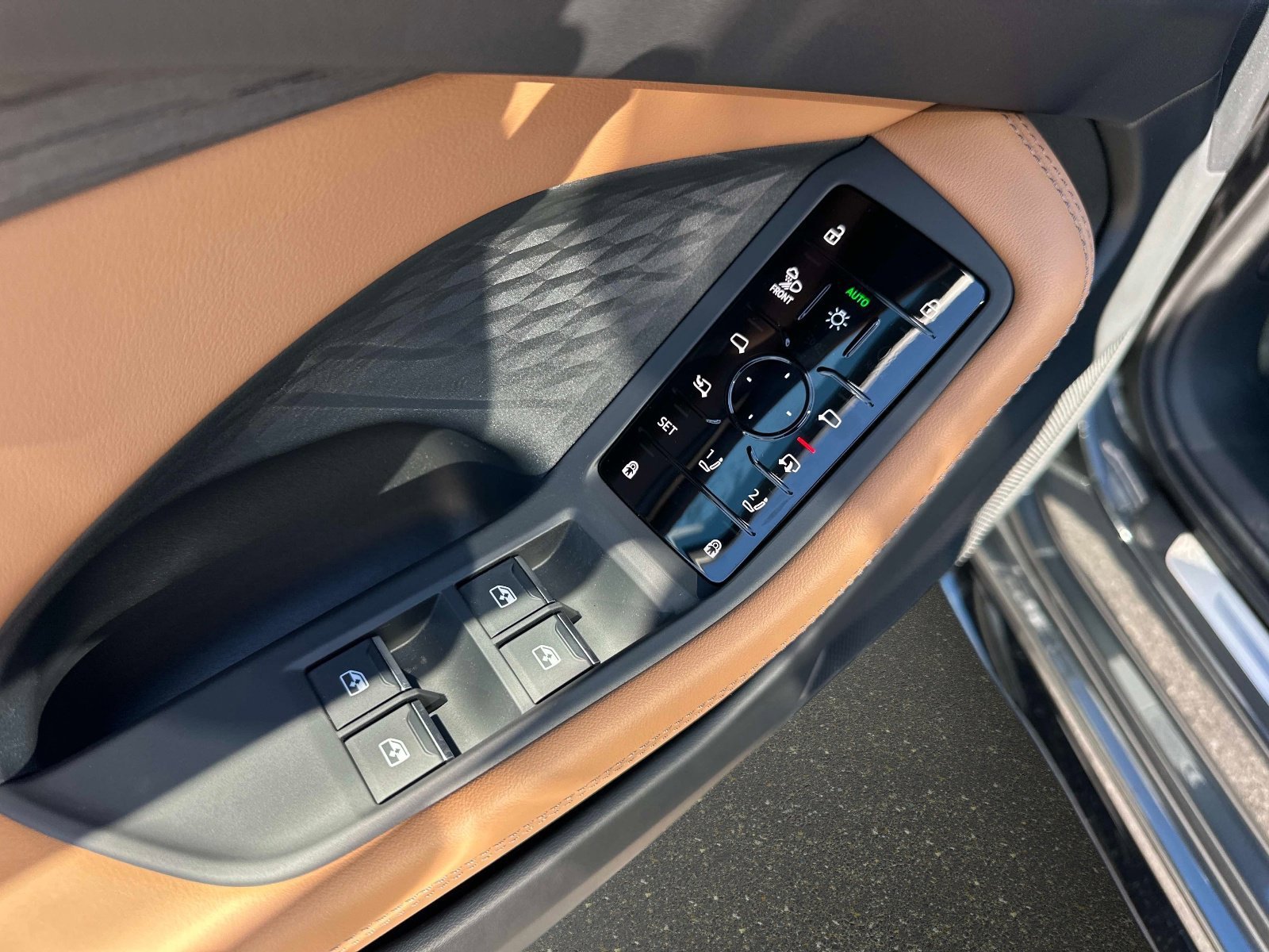 New 2026 Audi A6 Premium Plus AWD/4WD image 17