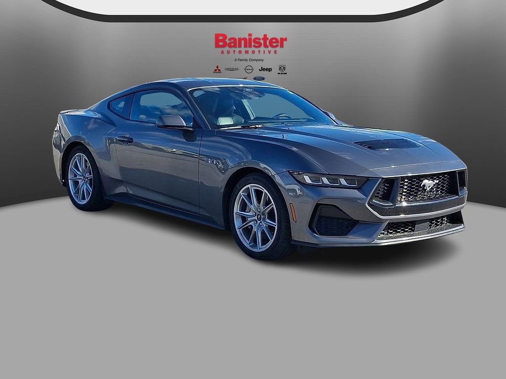 Used 2024 Ford Mustang GT Premium image 3