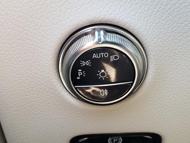 New 2025 Mercedes-Benz GLC 350e 4MATIC image 30