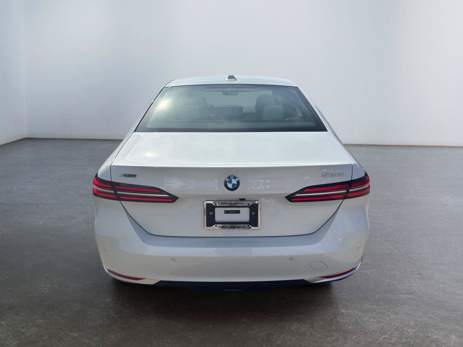 New 2026 BMW 530i xDrive AWD/4WD image 14
