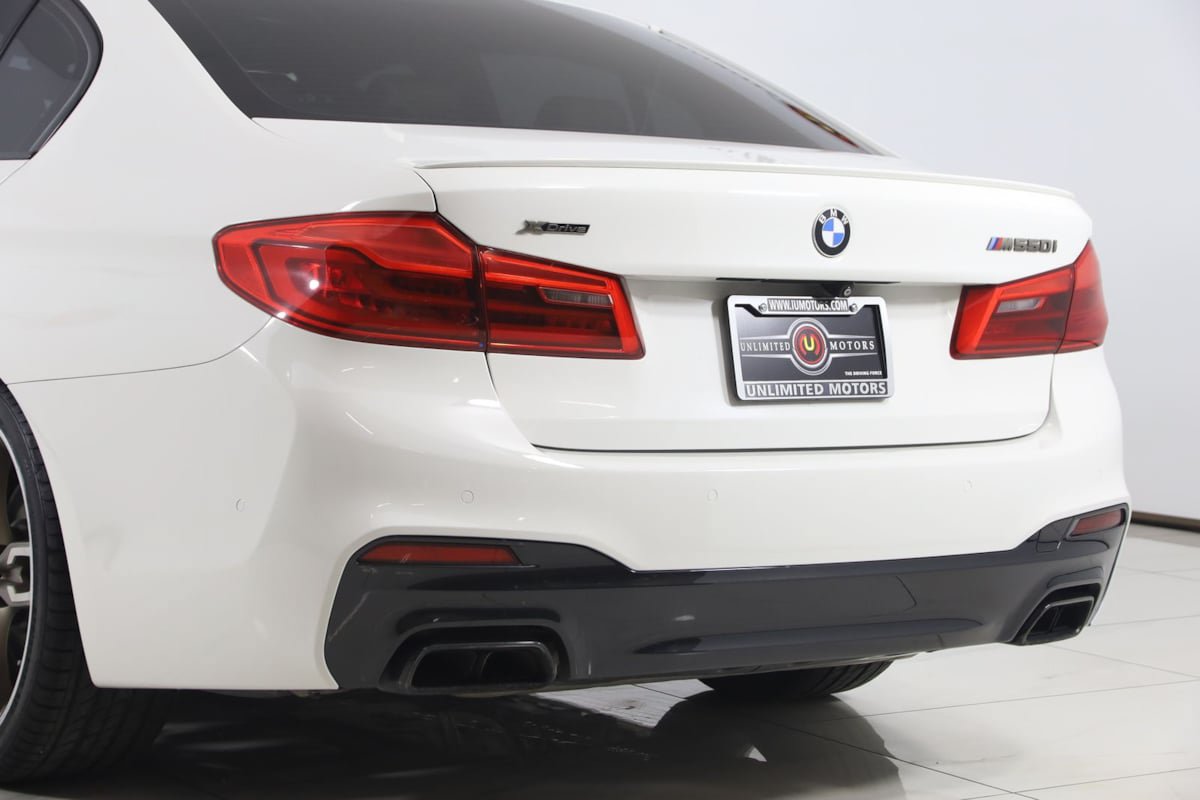 Used 2018 BMW M550i xDrive AWD/4WD image 24
