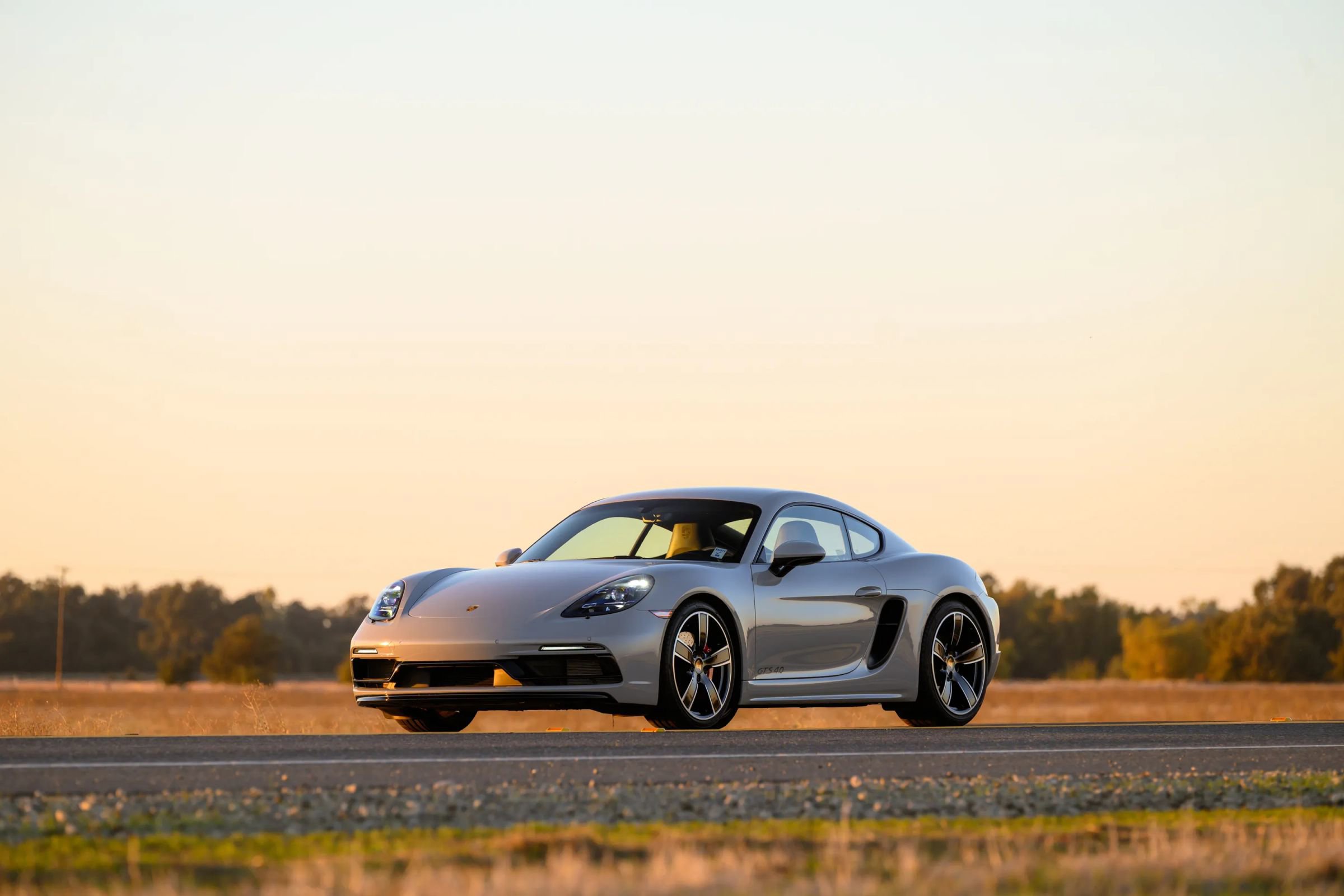 Used 2024 Porsche 718 Cayman GT4 image 2