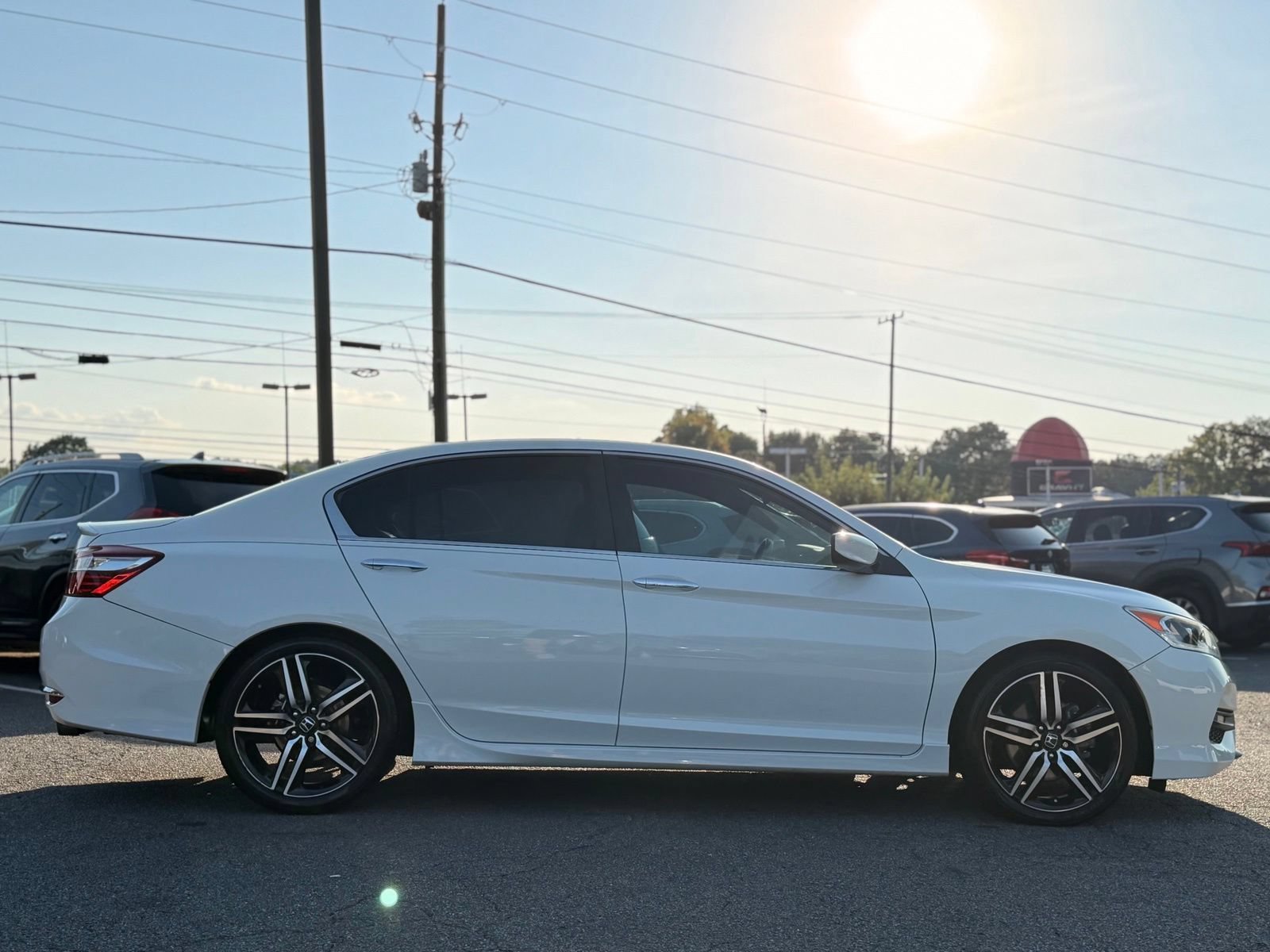 Used 2017 Honda Accord Sport Special Edition image 6