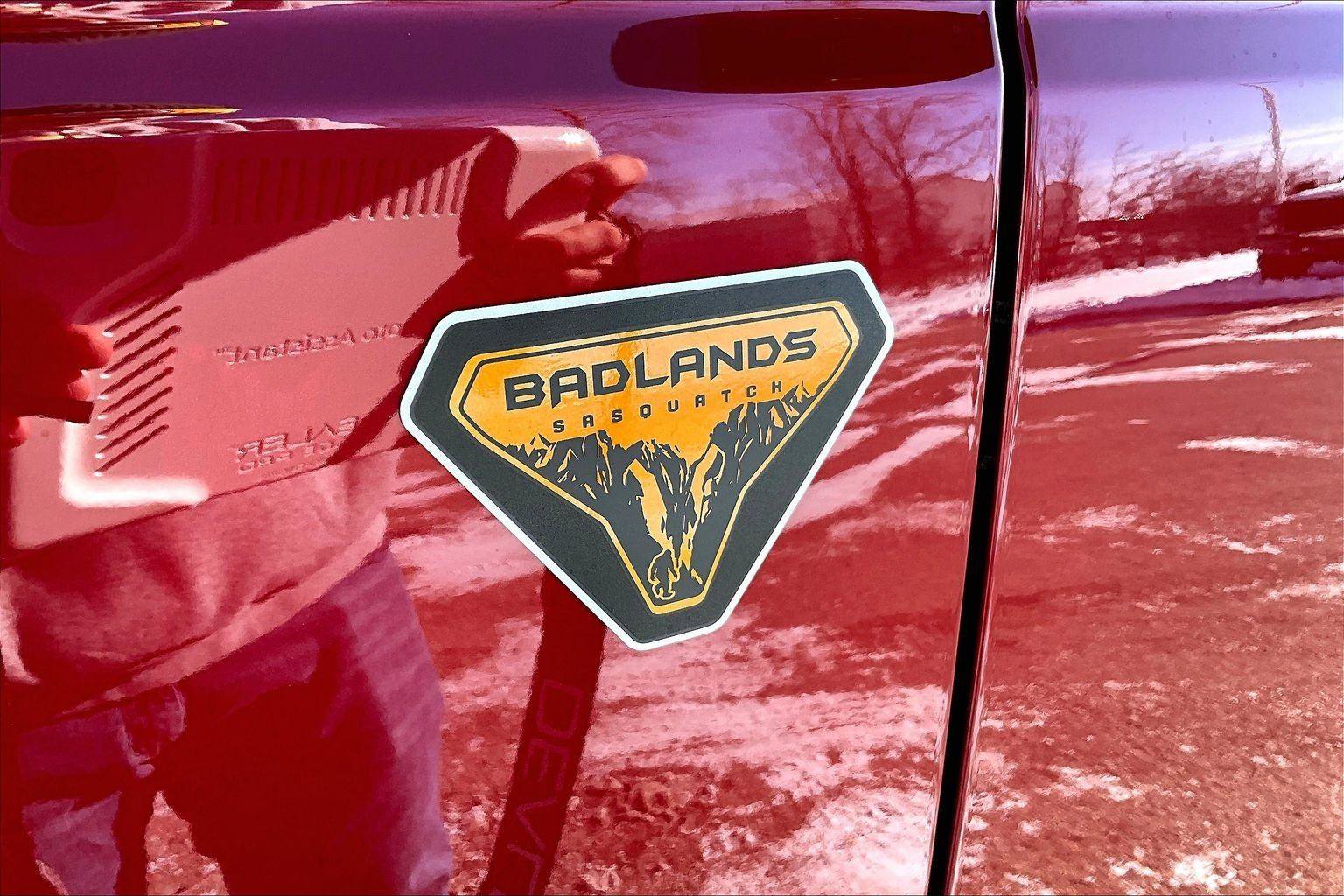 New 2025 Ford Bronco Badlands image 10