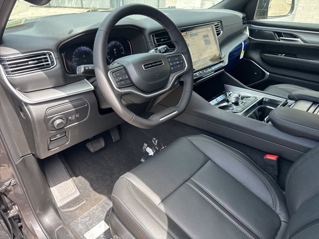 New 2026 Jeep Grand Wagoneer L 2WD image 15