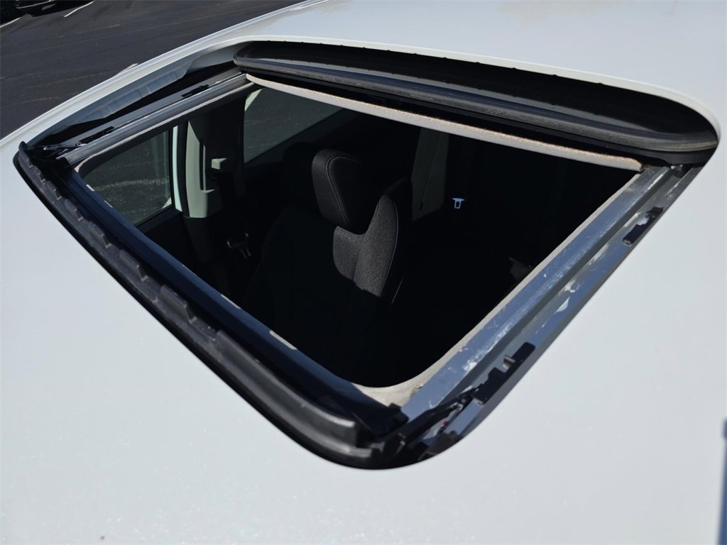 Certified 2024 Honda Accord EX image 4