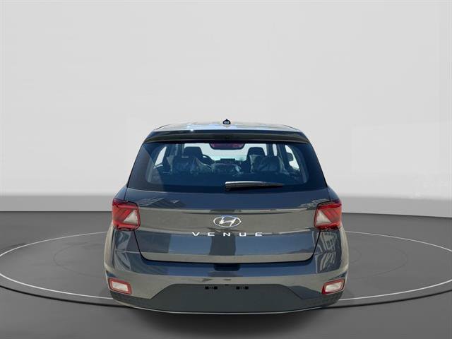 New 2026 Hyundai Venue SE FWD image 5