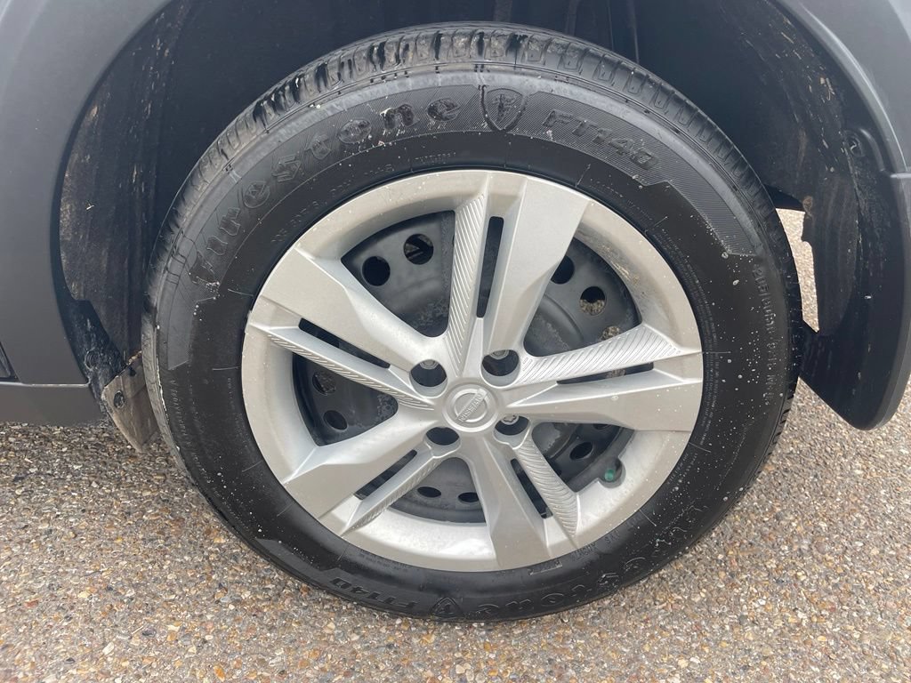 Certified 2025 Nissan Kicks Play S FWD image 17