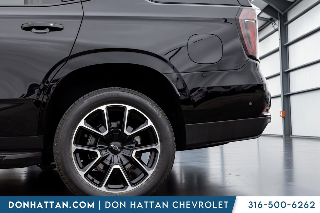 Used 2025 Chevrolet Tahoe RST AWD/4WD image 30
