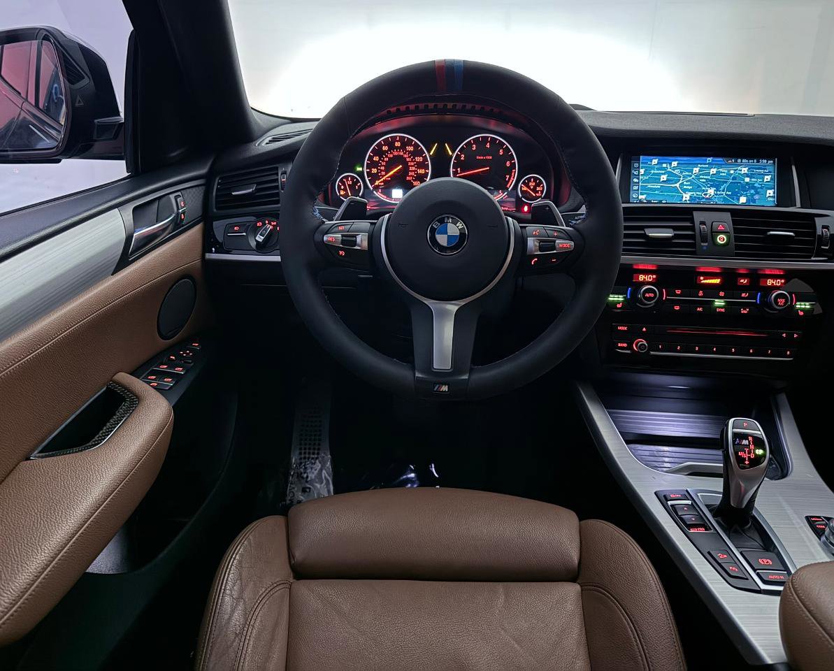 Used 2018 BMW X4 M40i image 31