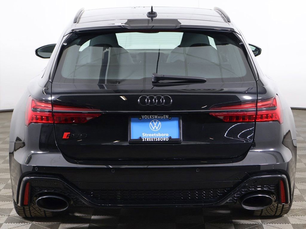 Used 2025 Audi RS 6 performance image 14
