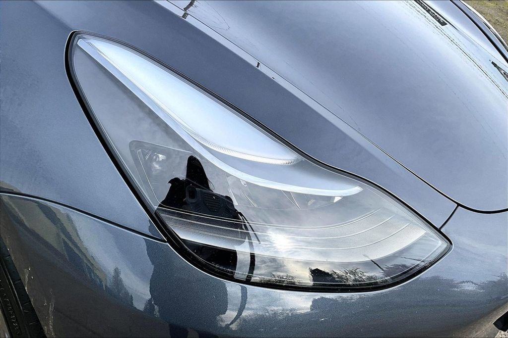 Used 2023 Tesla Model 3 Performance image 27