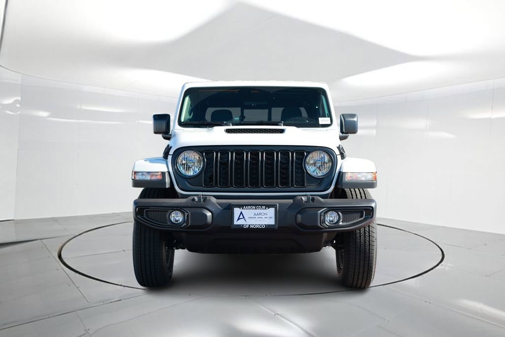 New 2026 Jeep Gladiator Sport AWD/4WD image 4