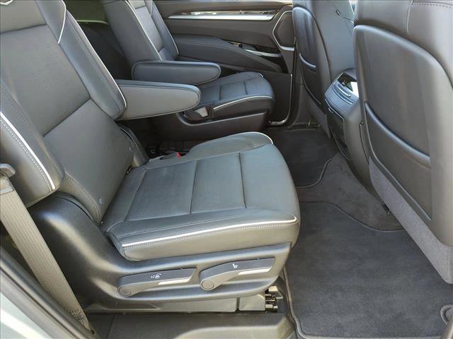 Used 2025 Cadillac Escalade Premium Luxury w/ LPO, Radiant Package image 21