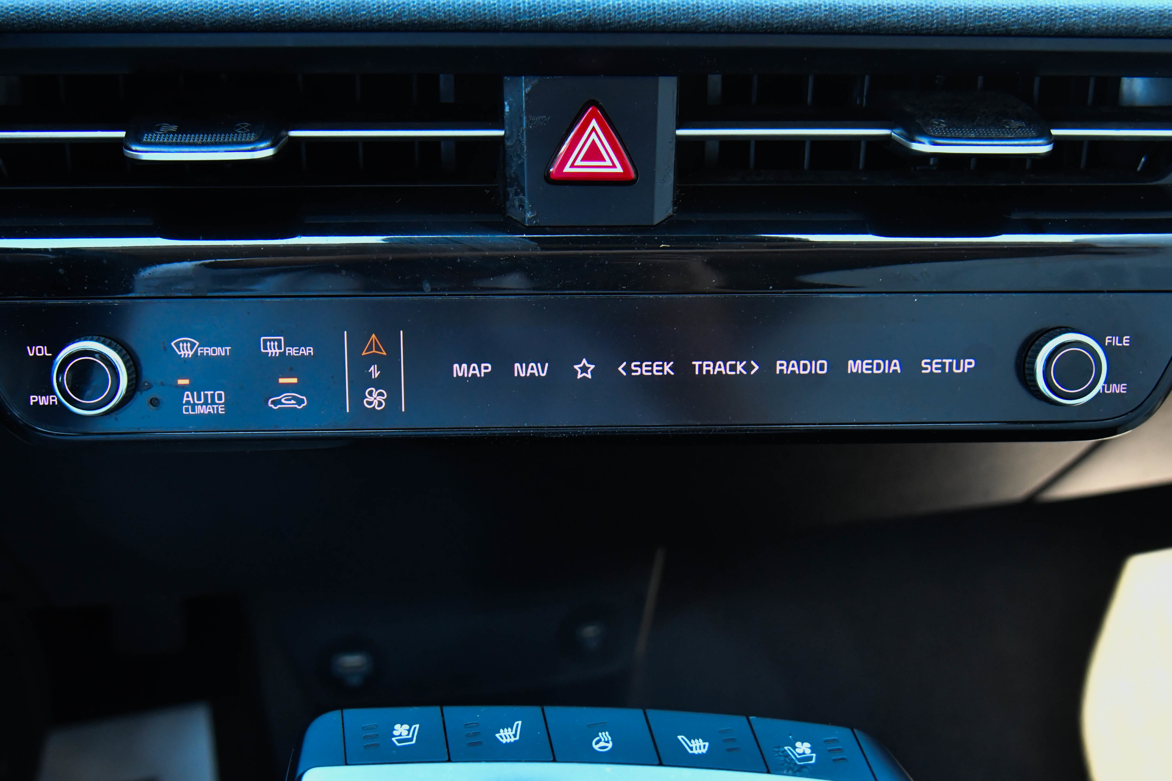 Used 2023 Kia EV6 Wind w/ Wind Technology Package image 32