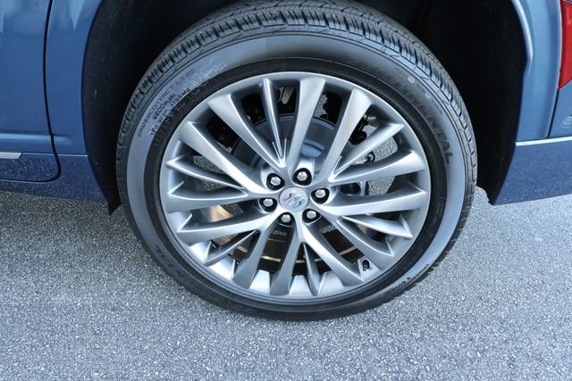 New 2026 Buick Enclave Avenir w/ Super Cruise Package FWD image 10