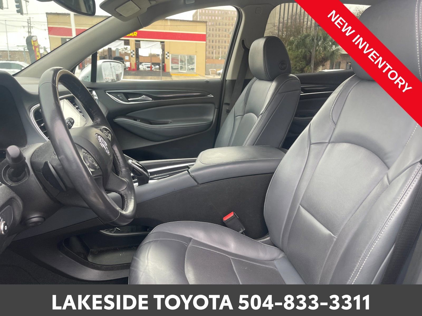 Used 2018 Buick Enclave Premium w/ Experience Buick Package image 10