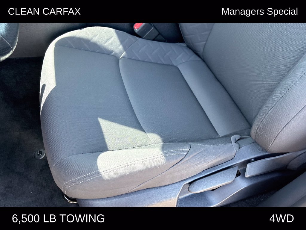 Used 2025 Toyota Tacoma SR5 AWD/4WD image 10