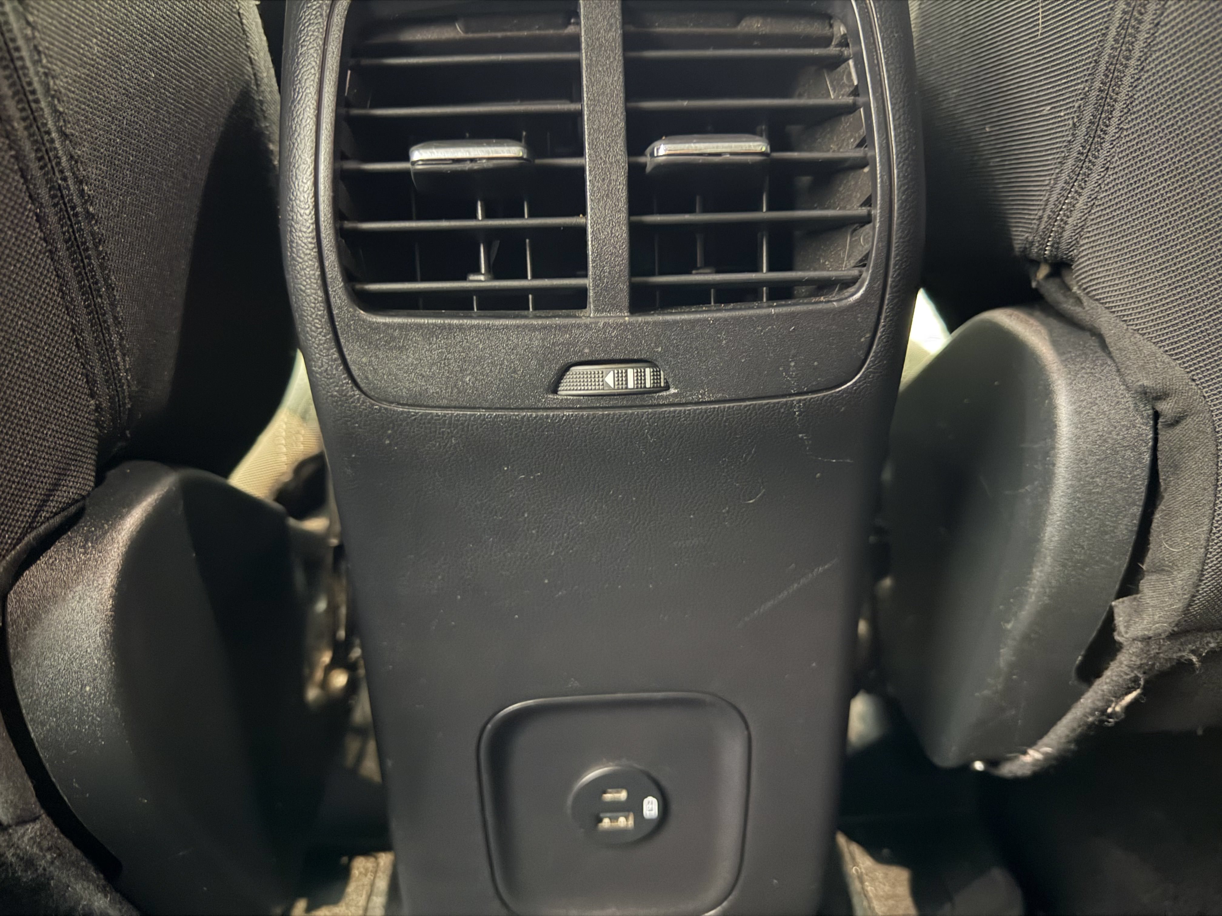 Used 2022 Ford Escape SE FWD image 24