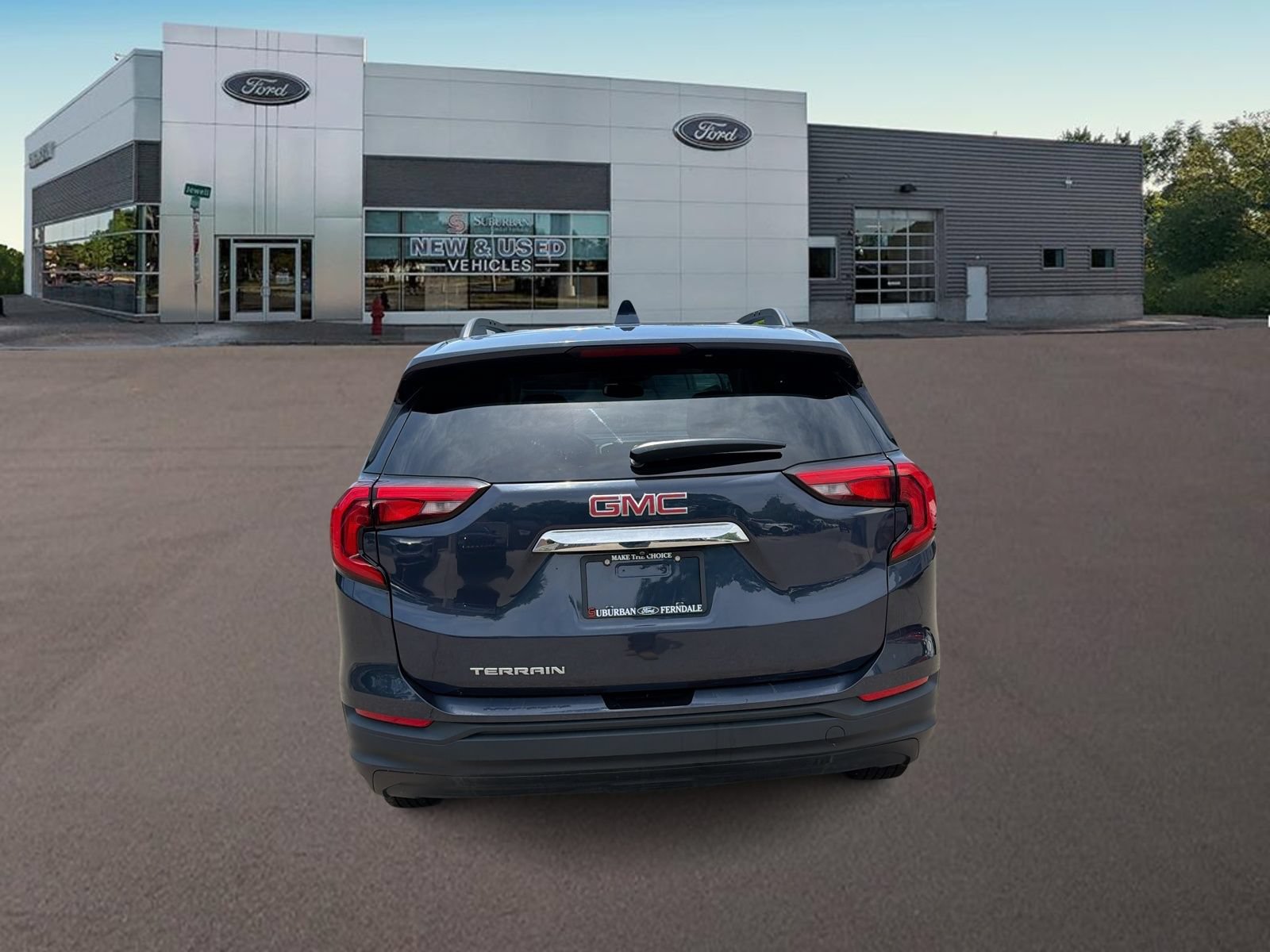 Used 2019 GMC Terrain SLE w/ Driver Convenience Package FWD image 10