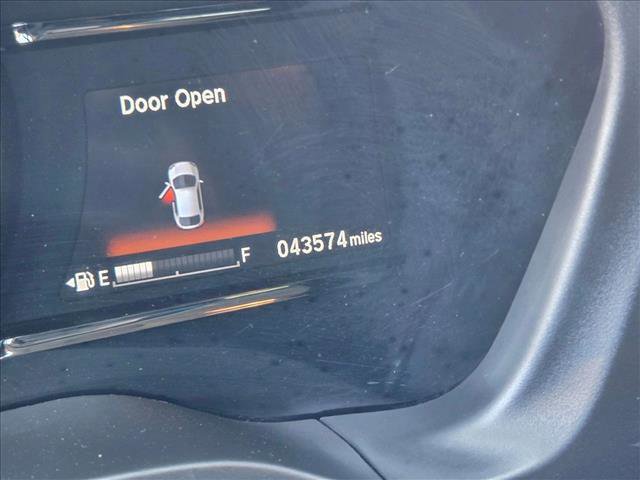 Used 2022 Honda HR-V EX image 11