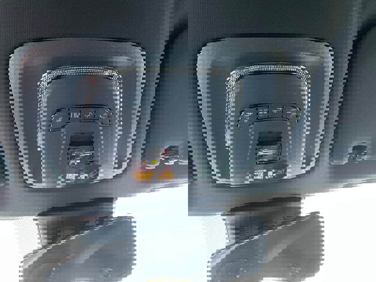 Used 2025 Toyota Crown XLE image 29