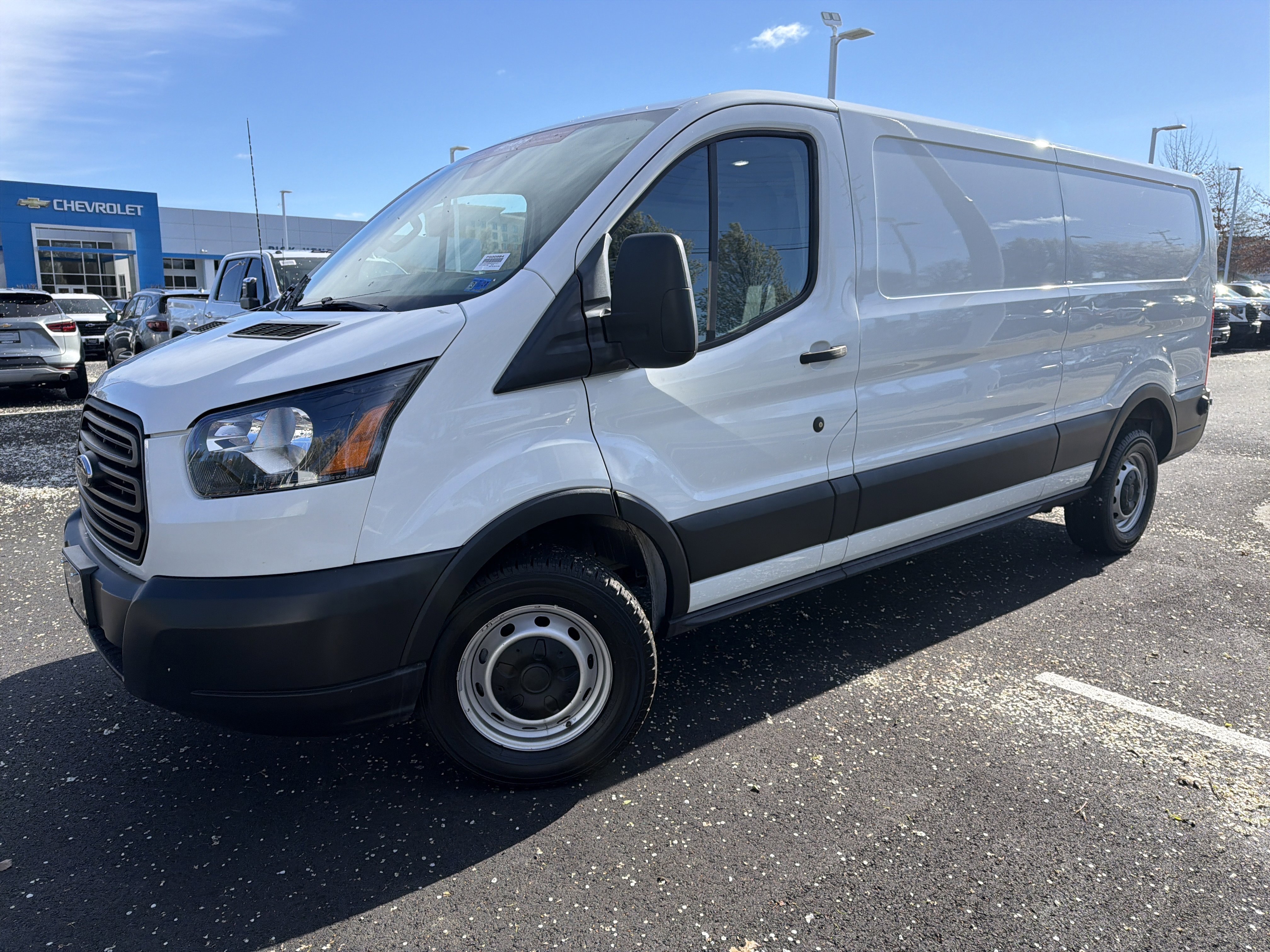 Used 2019 Ford Transit 250 148 Low Roof image 5