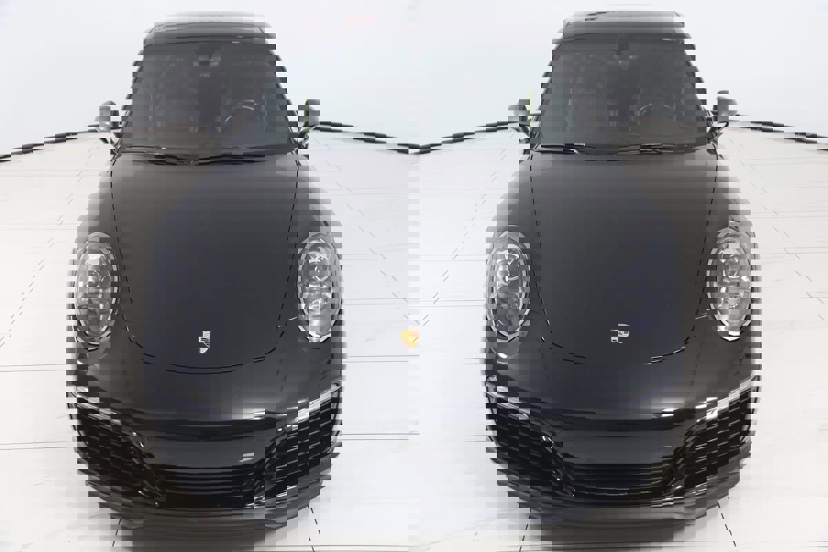 Used 2019 Porsche 911 Carrera T w/ Carrera T Interior Package image 76