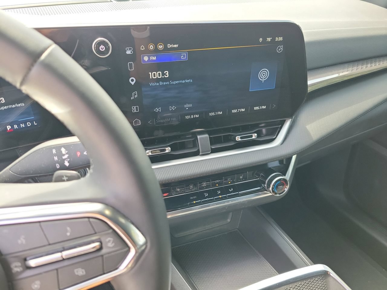 Used 2026 Chevrolet Equinox LT FWD image 22
