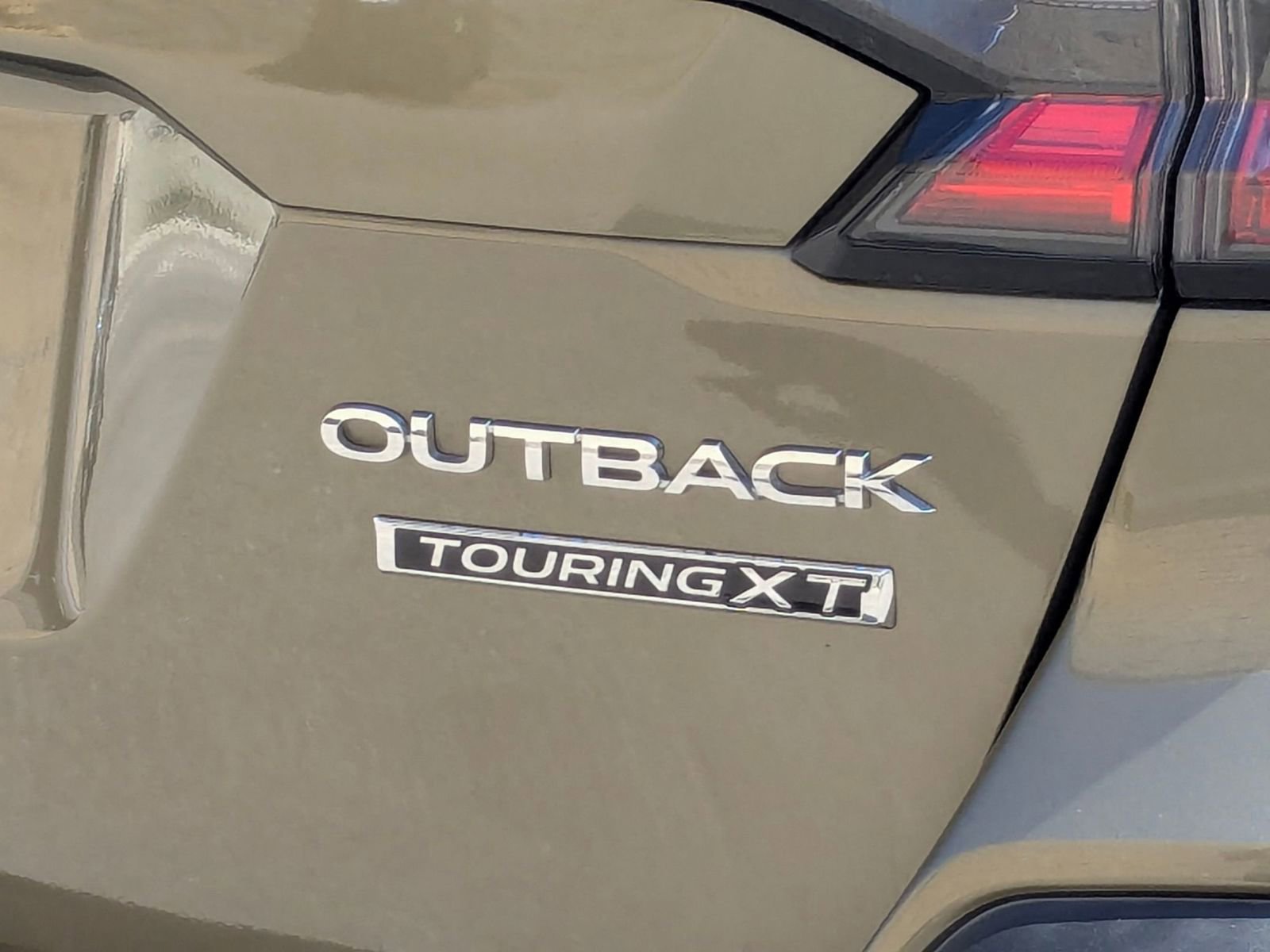 Used 2023 Subaru Outback Touring XT AWD/4WD image 25
