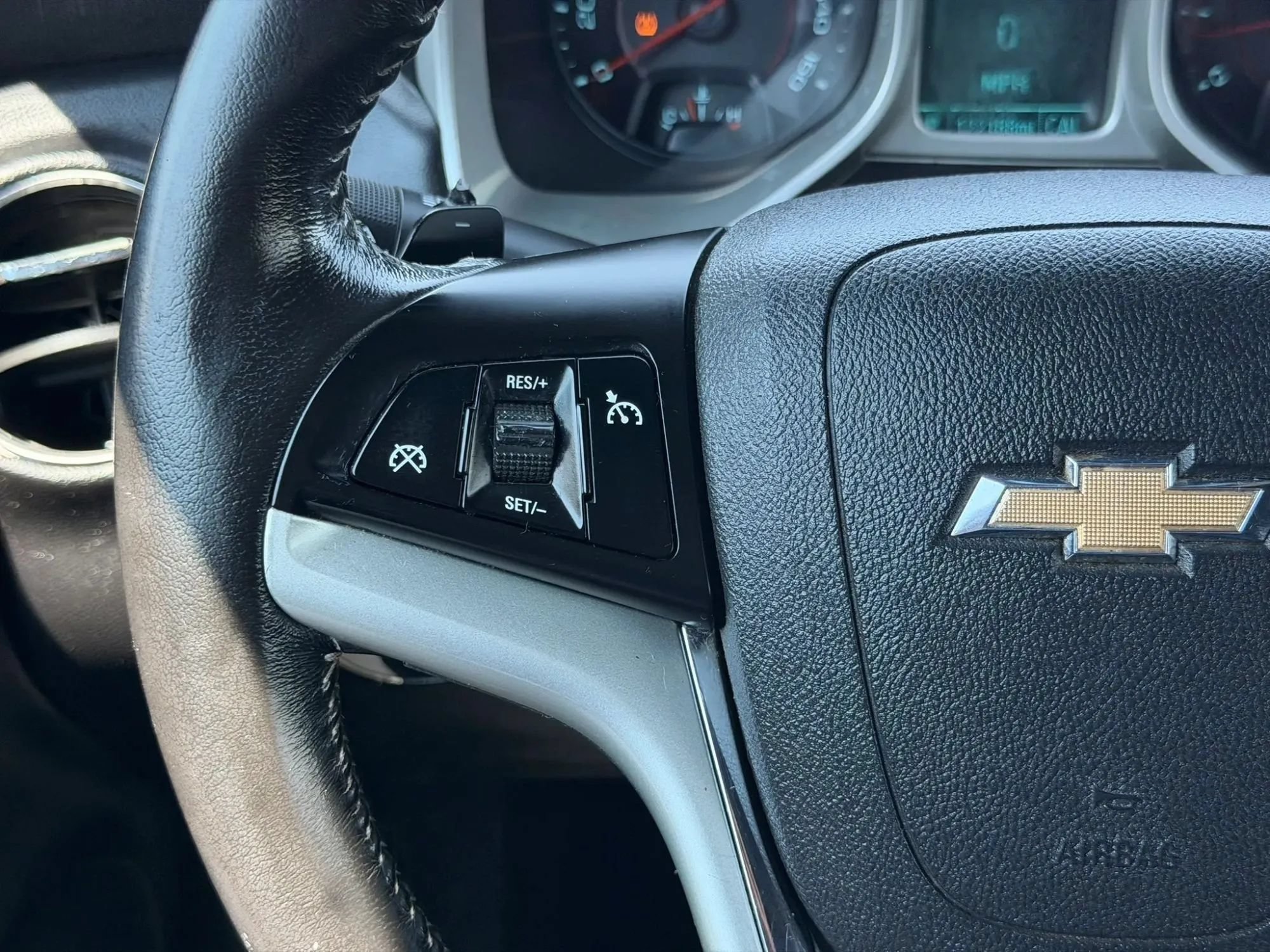 Used 2014 Chevrolet Camaro LT RWD image 35