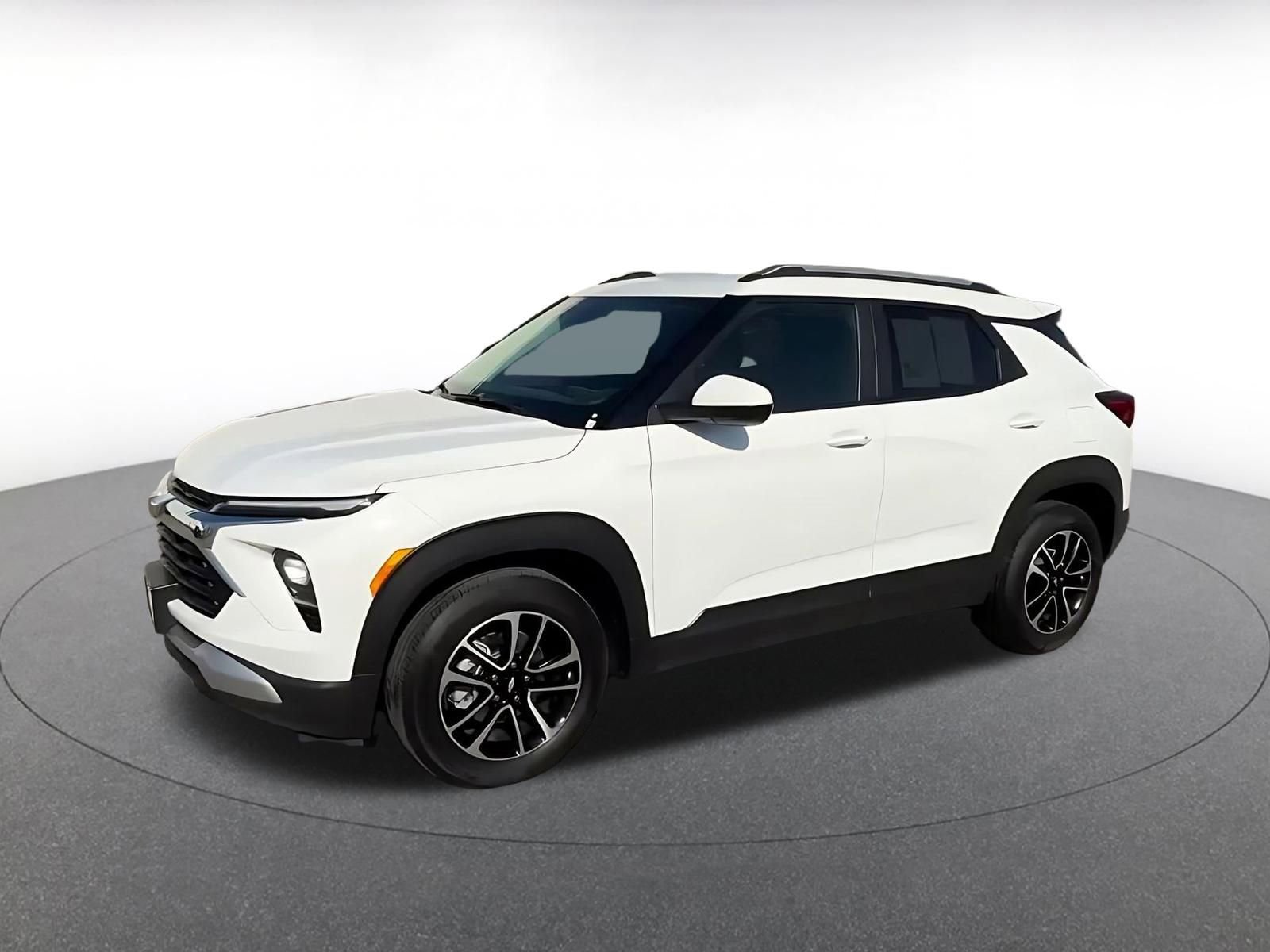 Used 2025 Chevrolet TrailBlazer LT image 7