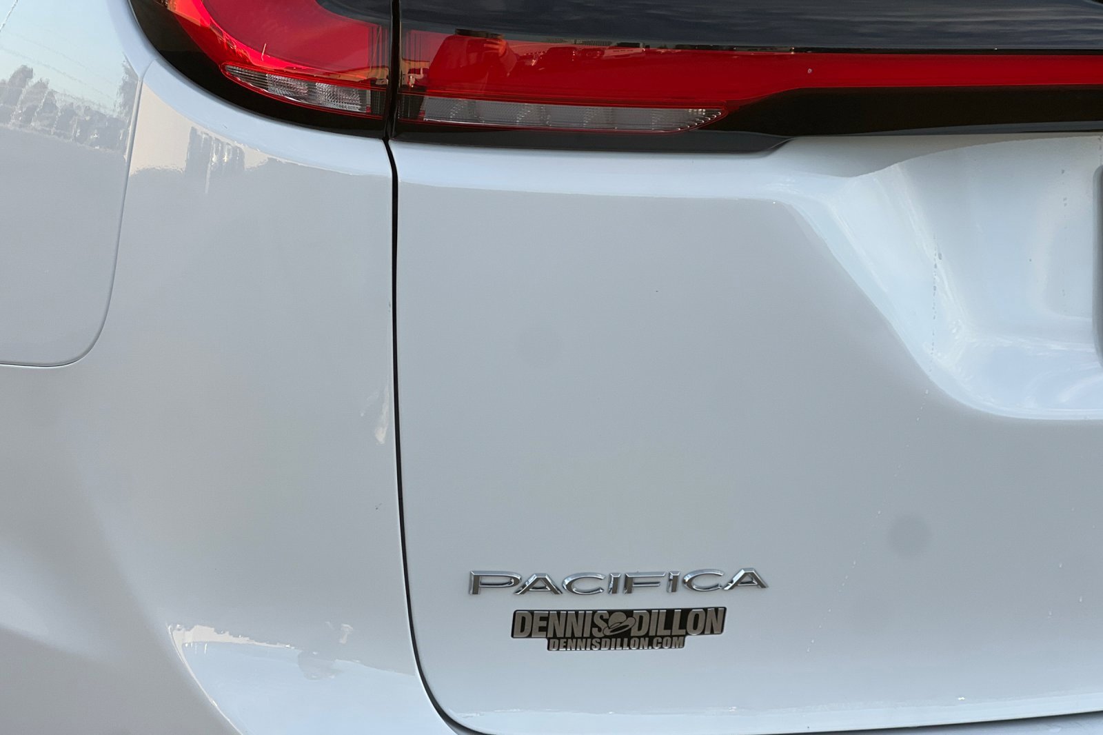 New 2026 Chrysler Pacifica Select image 7