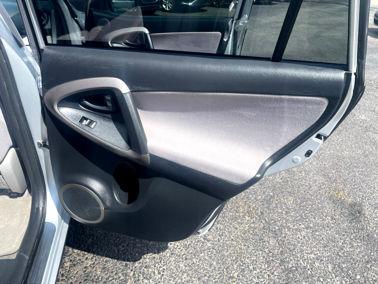 Used 2008 Toyota RAV4 4WD image 30