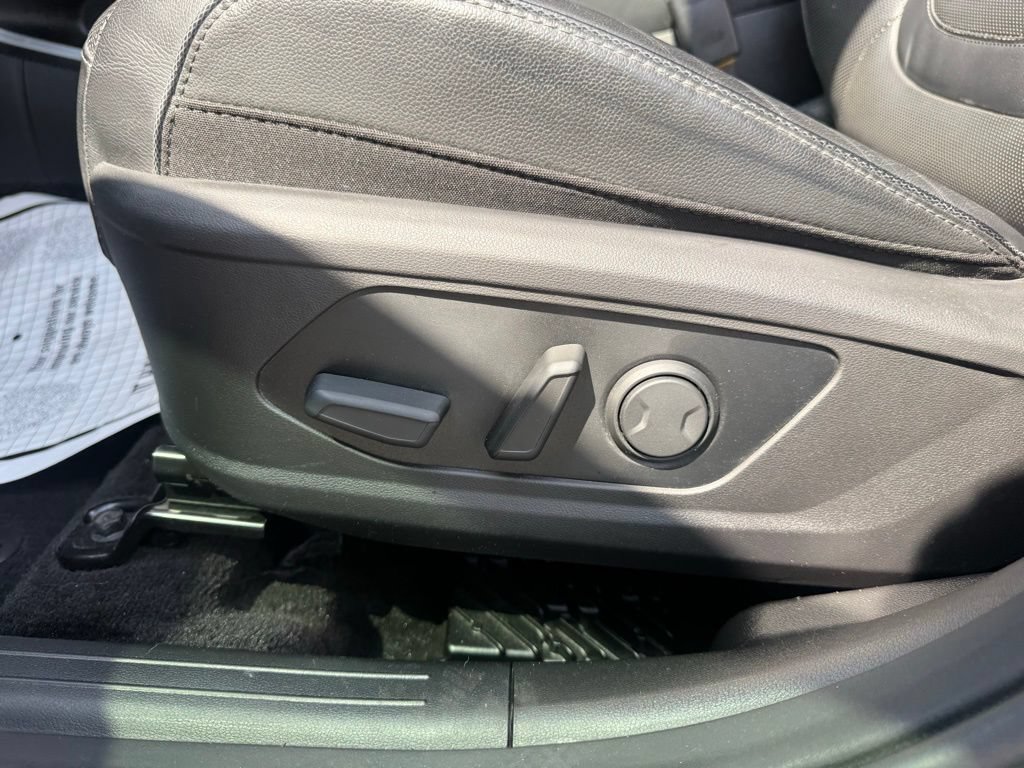 Used 2022 Hyundai Tucson Limited AWD/4WD image 14