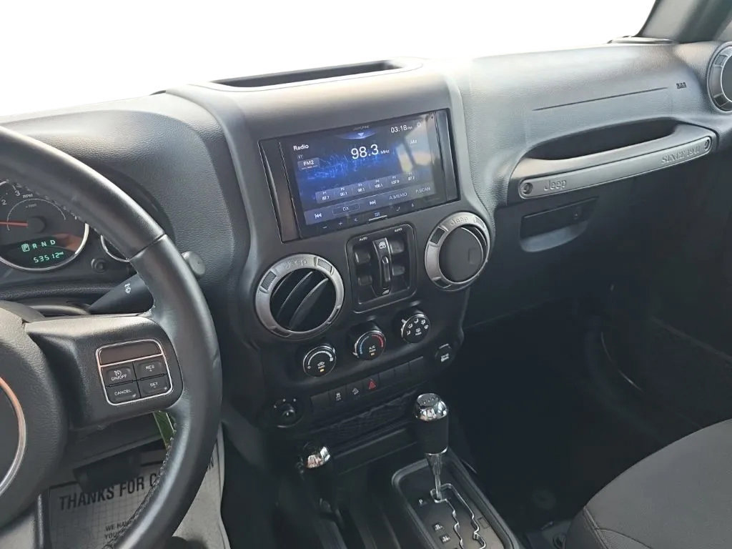 Used 2017 Jeep Wrangler Unlimited Sport w/ Quick Order Package 24S AWD/4WD image 24